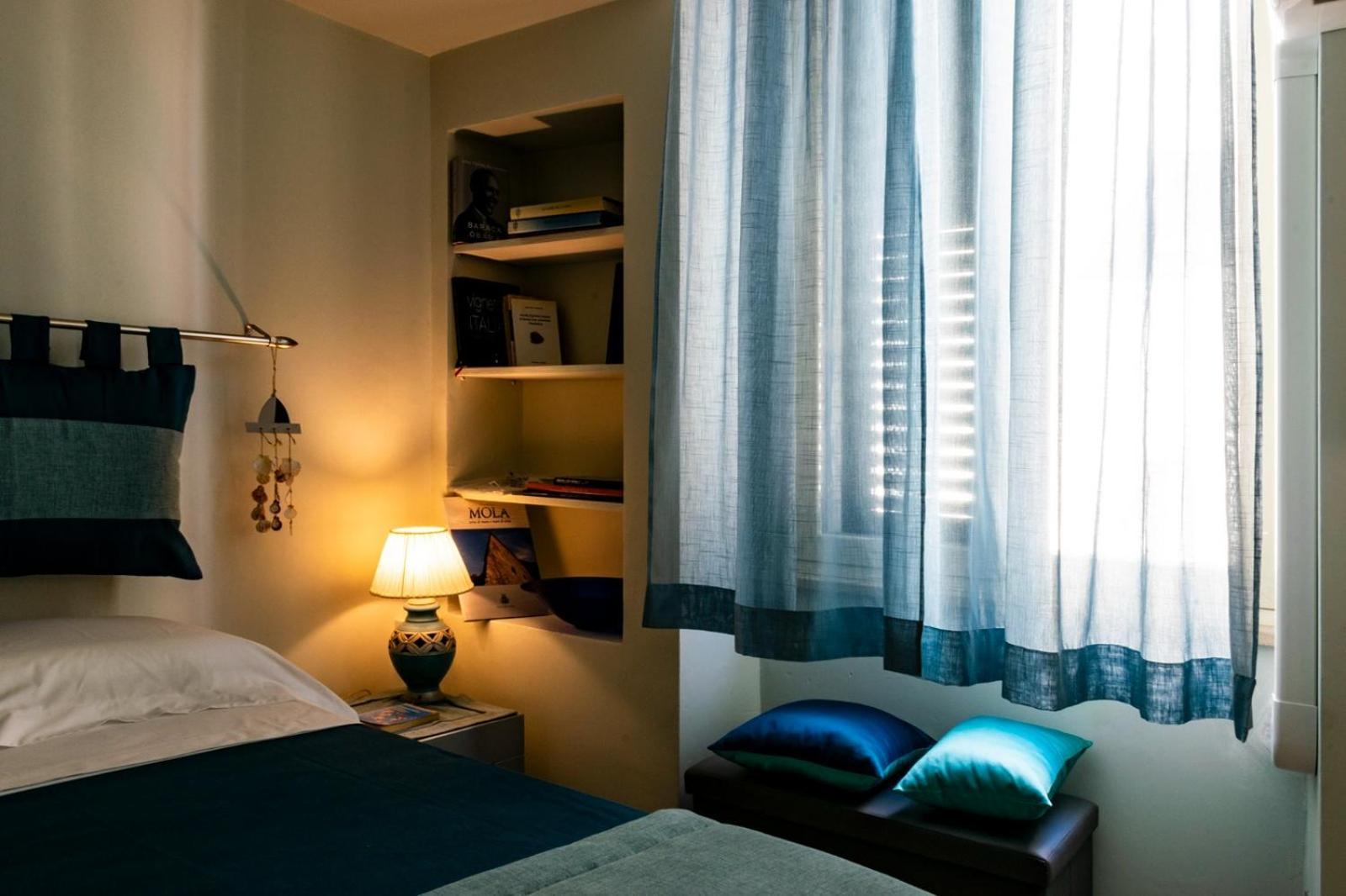 Ferienwohnung Palazzo Vaaz Mola di Bari Exterior foto